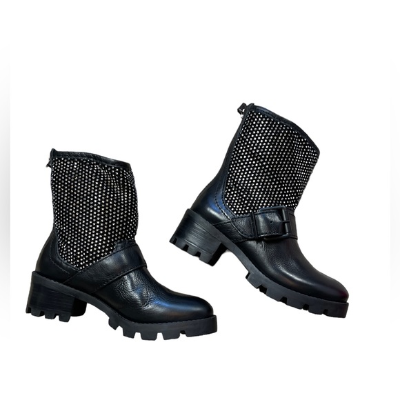 SCHUTZ GALENA STUDDED LEATHER MOTO BOOTS - BRAND NEW IN BOX! - Picture 8 of 11